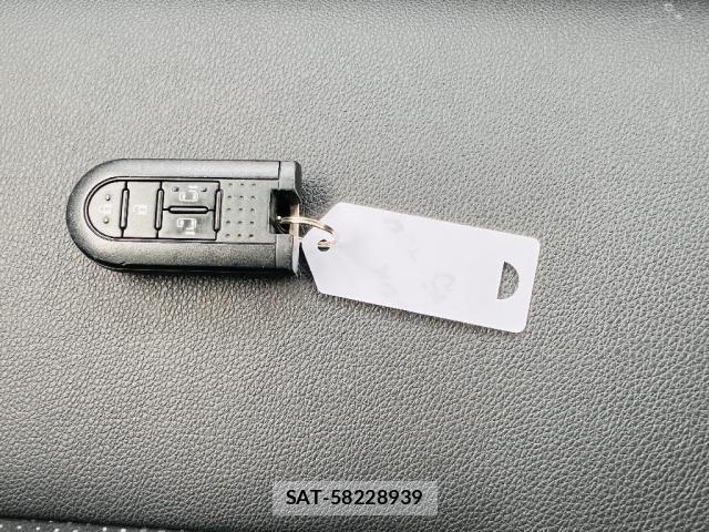 Daihatsu TANTO 2016-02 8220459-8