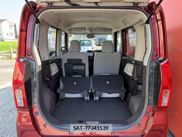 Daihatsu TANTO 2021-12 8220479-19