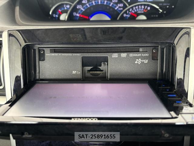Daihatsu TANTO 2018-01 8220490-14
