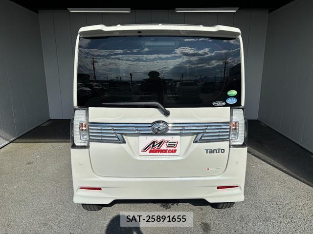 Daihatsu TANTO 2018-01 8220490-9