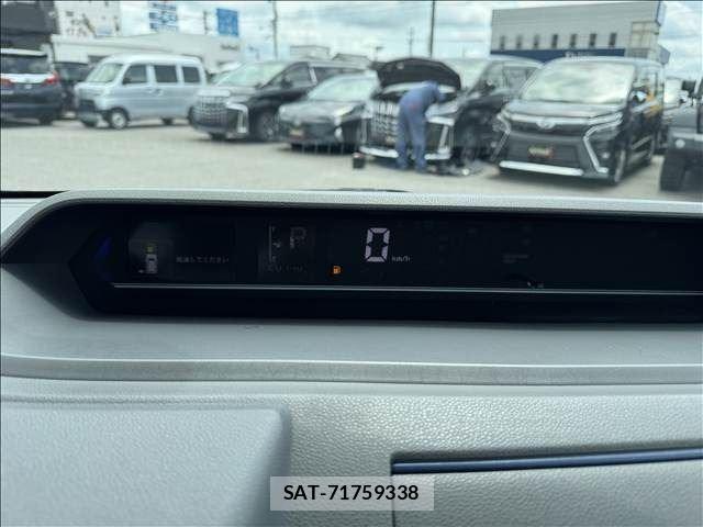 Daihatsu TANTO 2020-01 8220516-12