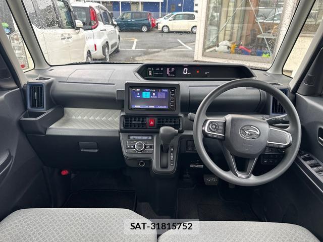 Daihatsu TANTO 2022-05 8220705-1