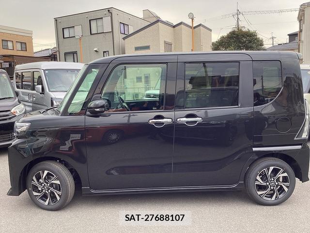 Daihatsu TANTO 2025-12 8221047-12