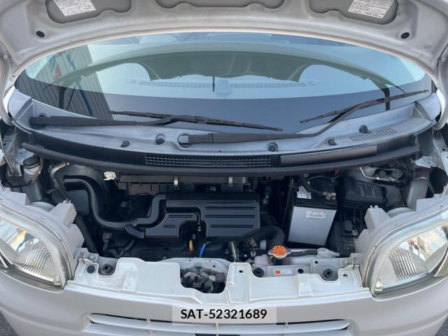 Daihatsu TANTO 2012-10 8221090-18