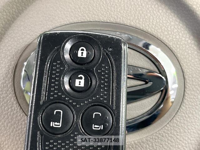 Daihatsu TANTO 2014-04 8221098-6