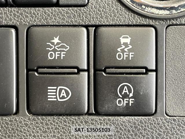 Daihatsu TANTO 2017-07 8221269-4