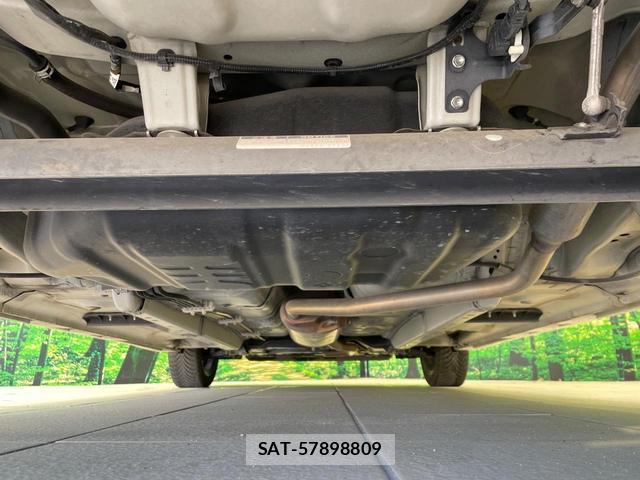 Daihatsu TANTO 2015-01 8221271-18