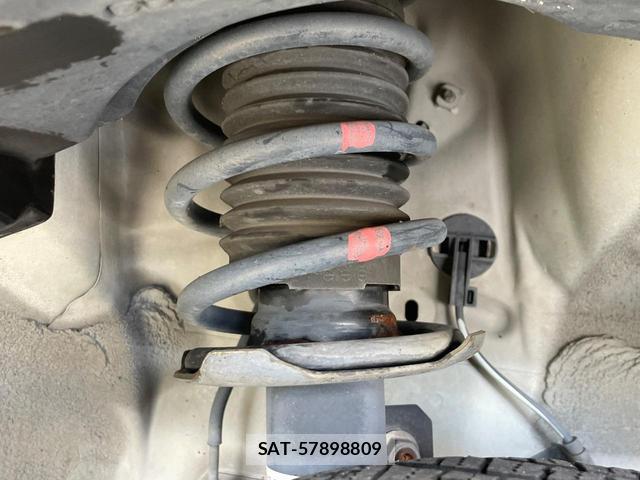 Daihatsu TANTO 2015-01 8221271-19