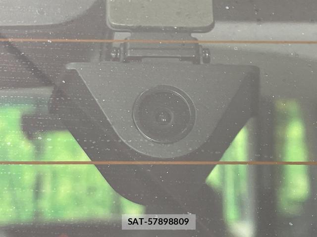 Daihatsu TANTO 2015-01 8221271-6