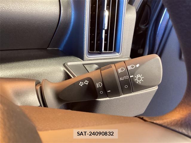 Daihatsu TANTO 2025-10 8221291-13