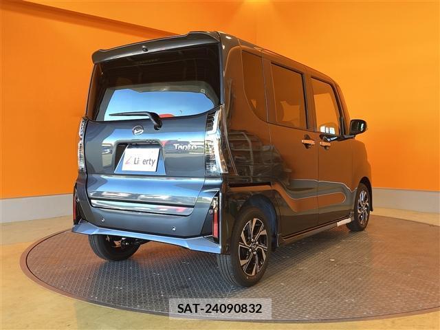 Daihatsu TANTO 2025-10 8221291-18