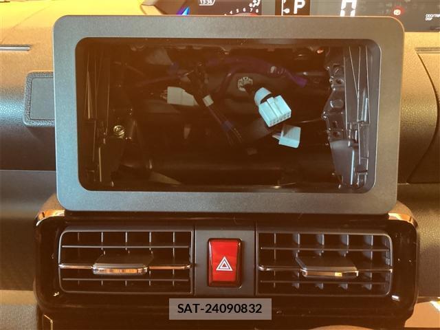 Daihatsu TANTO 2025-10 8221291-6