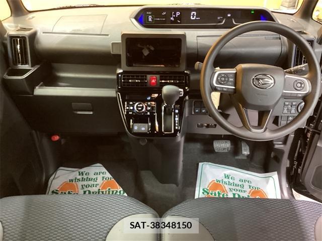 Daihatsu TANTO 2025-10 8221292-4