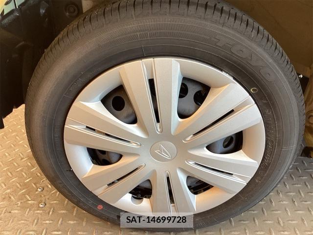 Daihatsu TANTO 2025-12 8221297-9