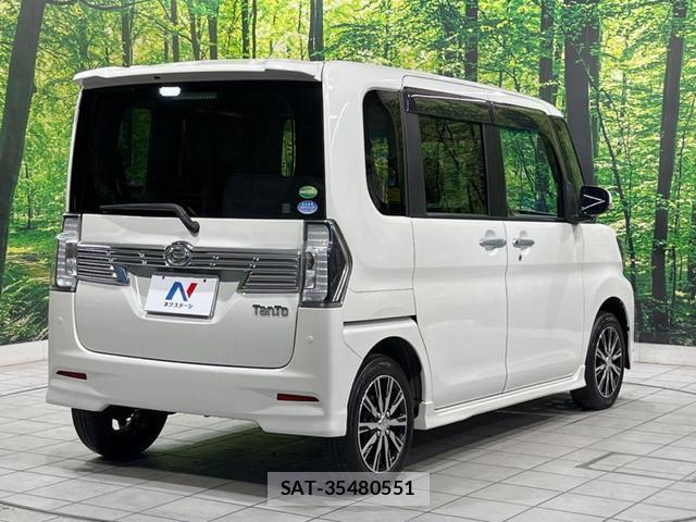 Daihatsu TANTO 2018-04 8221547-16