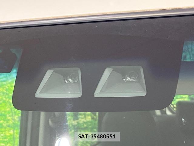 Daihatsu TANTO 2018-04 8221547-5