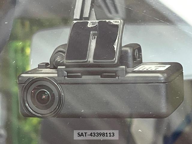 Daihatsu TANTO 2019-03 8221655-5