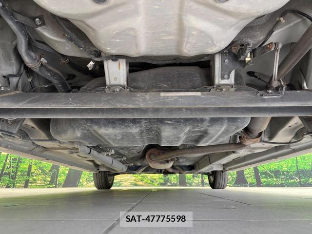 Daihatsu TANTO 2011-10 8221692-18