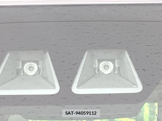 Daihatsu TANTO 2021-08 8221842-5