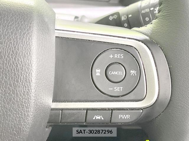 Daihatsu TANTO 2020-08 8221852-5
