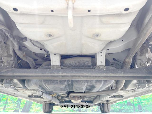 Daihatsu TANTO 2018-02 8221862-18