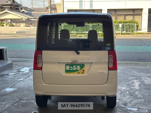 Daihatsu TANTO 2019-09 8221866-3