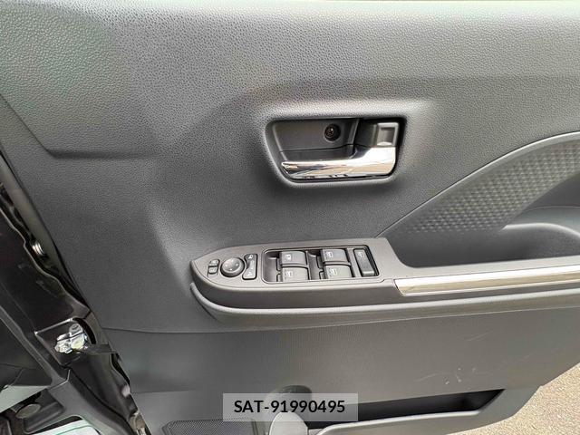 Daihatsu TANTO 2025-10 8222375-13
