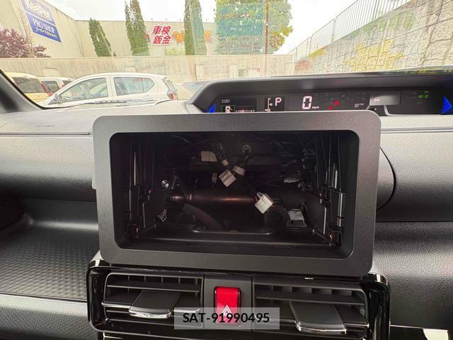 Daihatsu TANTO 2025-10 8222375-5