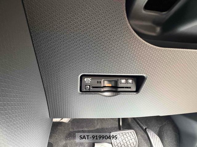Daihatsu TANTO 2025-10 8222375-8