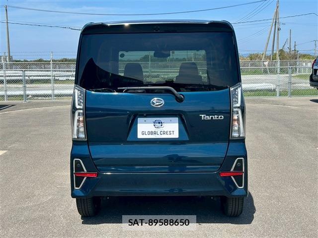 Daihatsu TANTO 2022-07 8222592-6
