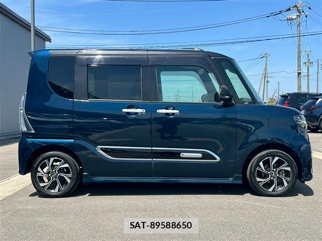 Daihatsu TANTO 2022-07 8222592-9