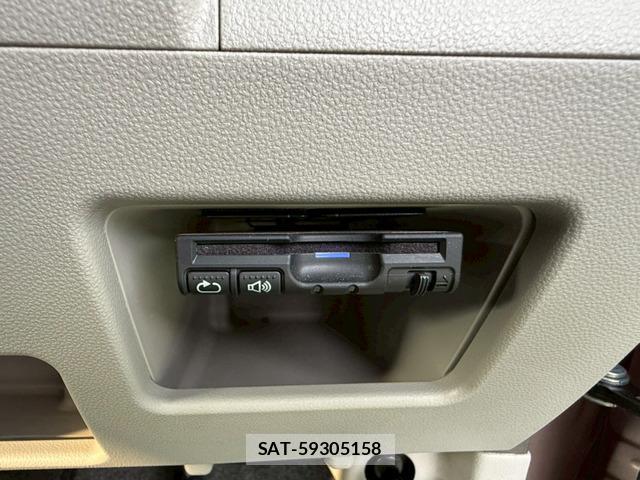 Daihatsu TANTO 2014-07 8222683-18