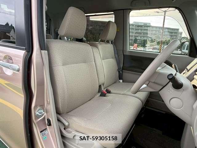 Daihatsu TANTO 2014-07 8222683-5