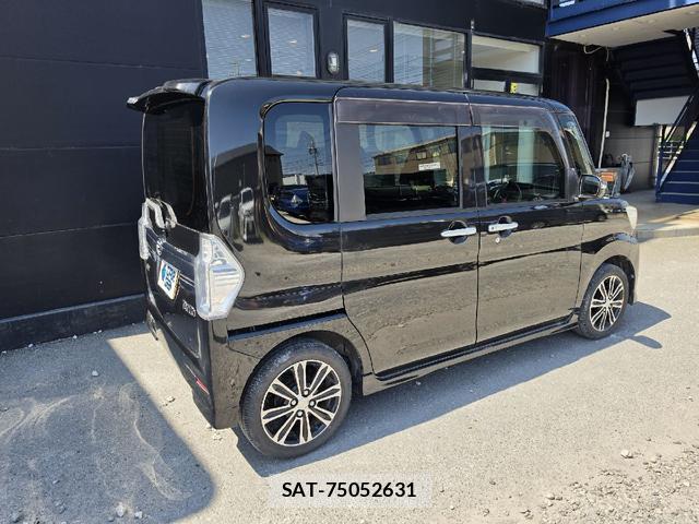 Daihatsu TANTO 2014-02 8222912-12