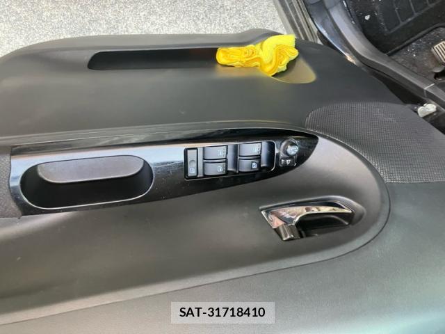 Daihatsu TANTO 2014-06 8223811-15