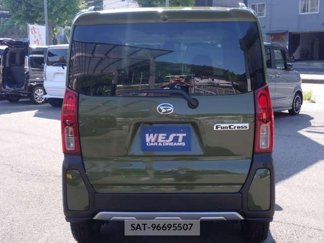 Daihatsu TANTO 2025-08 8223823-18