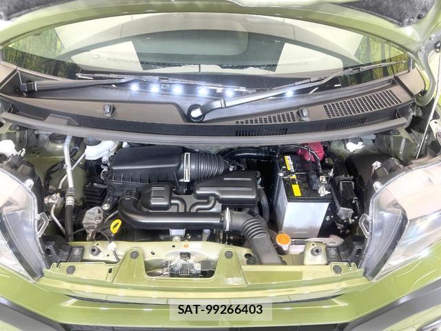 Daihatsu TANTO 2023-10 8224136-17