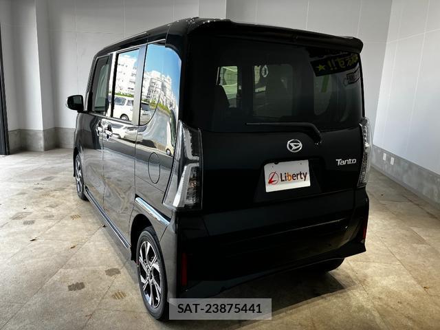 Daihatsu TANTO 2025-10 8224239-10