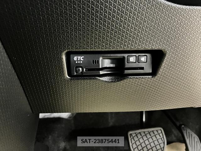 Daihatsu TANTO 2025-10 8224239-4