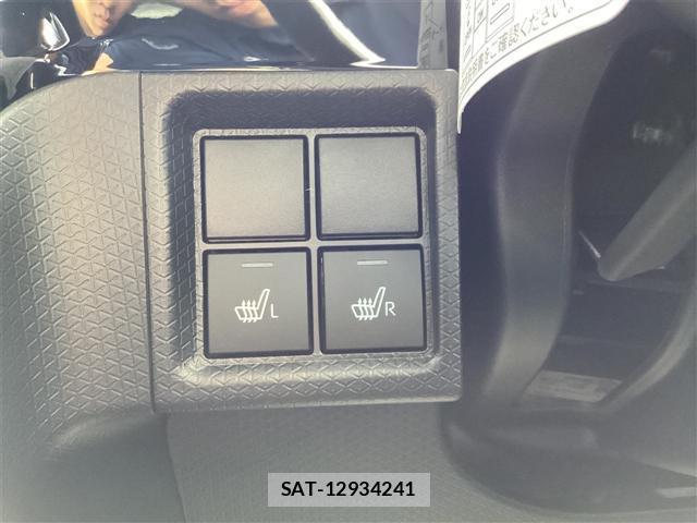 Daihatsu TANTO 2025-10 8224535-11