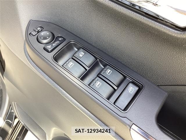 Daihatsu TANTO 2025-10 8224535-12