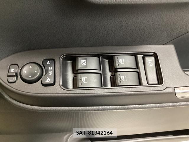 Daihatsu TANTO 2025-10 8224550-11