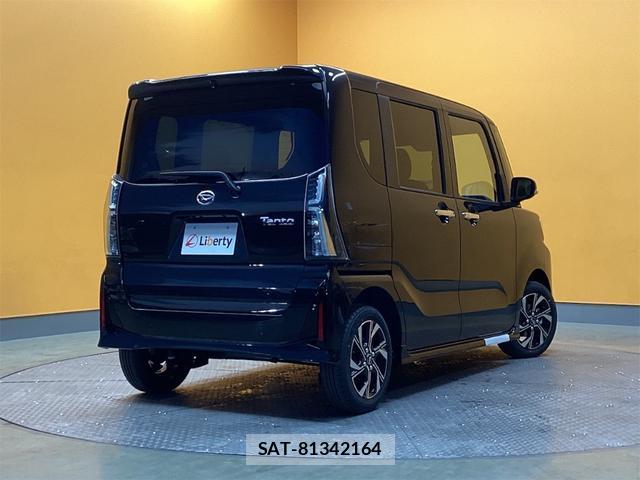 Daihatsu TANTO 2025-10 8224550-17