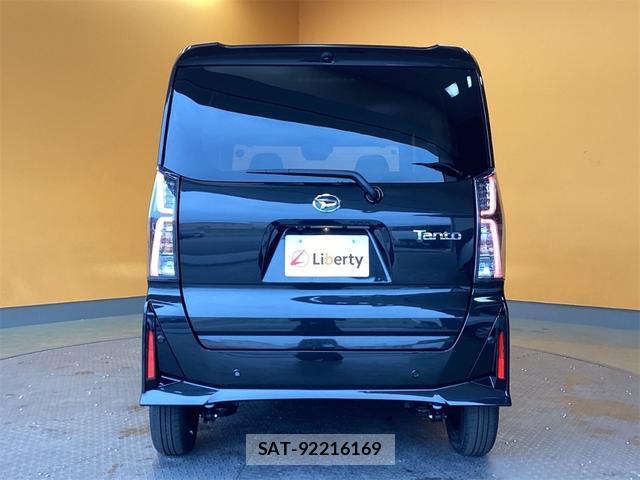 Daihatsu TANTO 2025-12 8224562-8