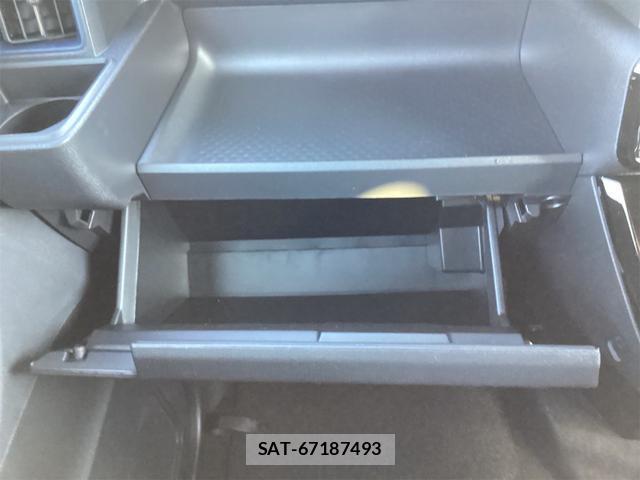 Daihatsu TANTO 2025-10 8224575-10