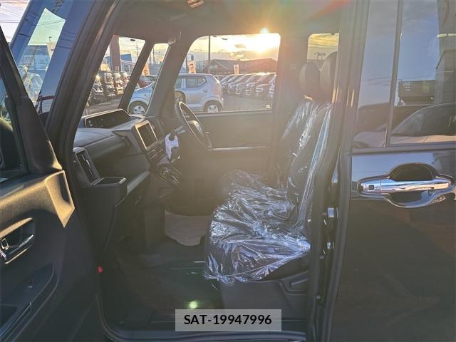 Daihatsu TANTO 2025-10 8224580-12