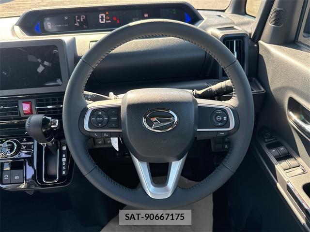 Daihatsu TANTO 2025-10 8224581-6