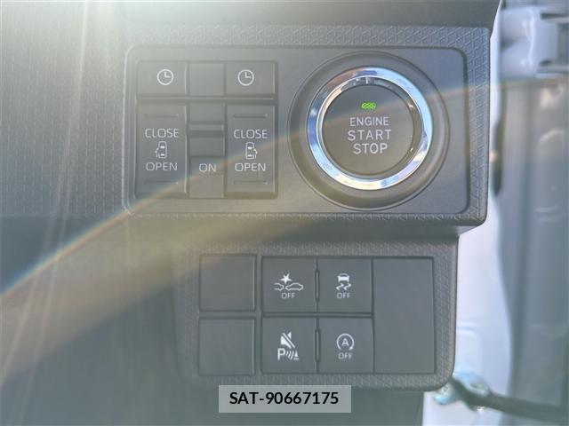 Daihatsu TANTO 2025-10 8224581-8