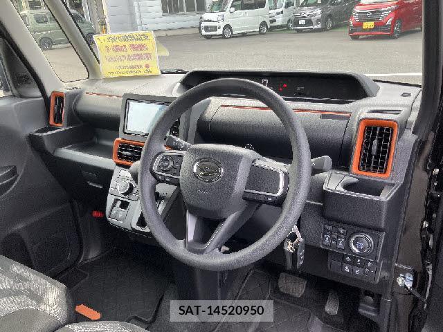 Daihatsu TANTO 2024-10 8224789-6