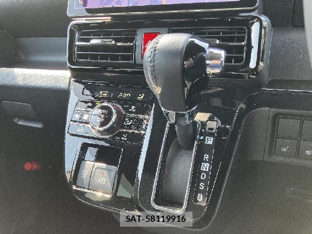Daihatsu TANTO 2025-03 8224794-9